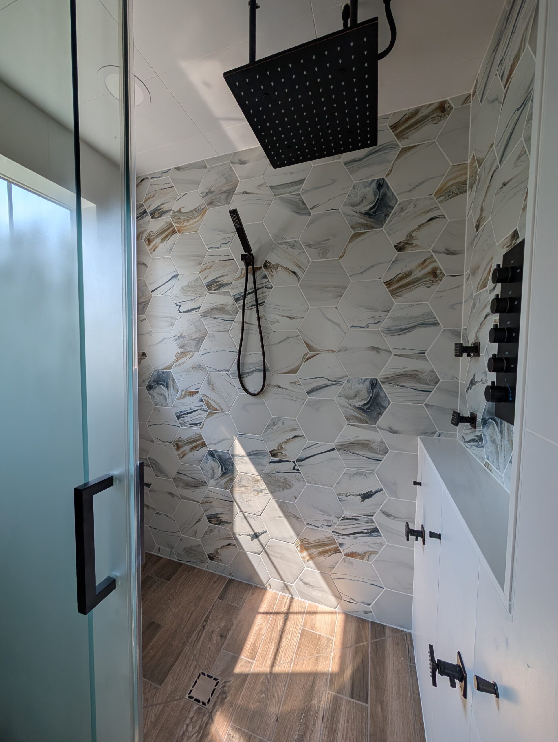 Curbless Dual Shower